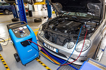 airconditioning services newbury & thatcham - Station Tyres and Service Centre